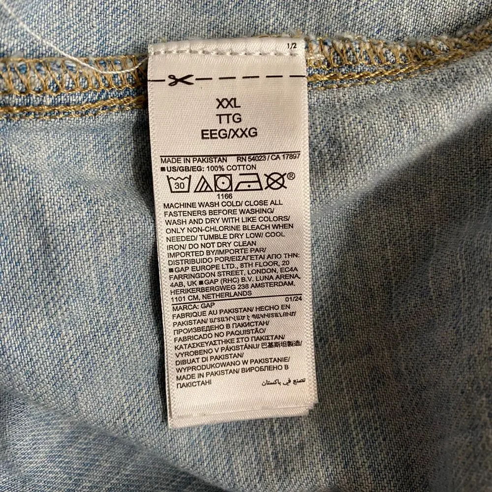 Gap Easy Utility‎ Denim Shorts Womens XXL Light Wash Blue Pockets Casual